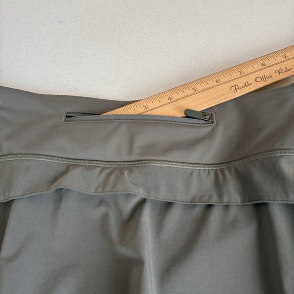 Lululemon Play Off The Pleats Skort Womens 8 Dusty Olive Green Pockets Pull On - Picture 7 of 9